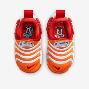 Nike Dynamo Go SE Toddler Easy On size 7c